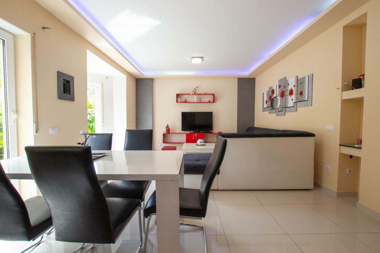 Jela Apartment 7 PUY Exterior foto