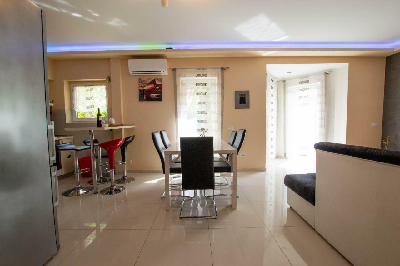 Jela Apartment 7 PUY Exterior foto